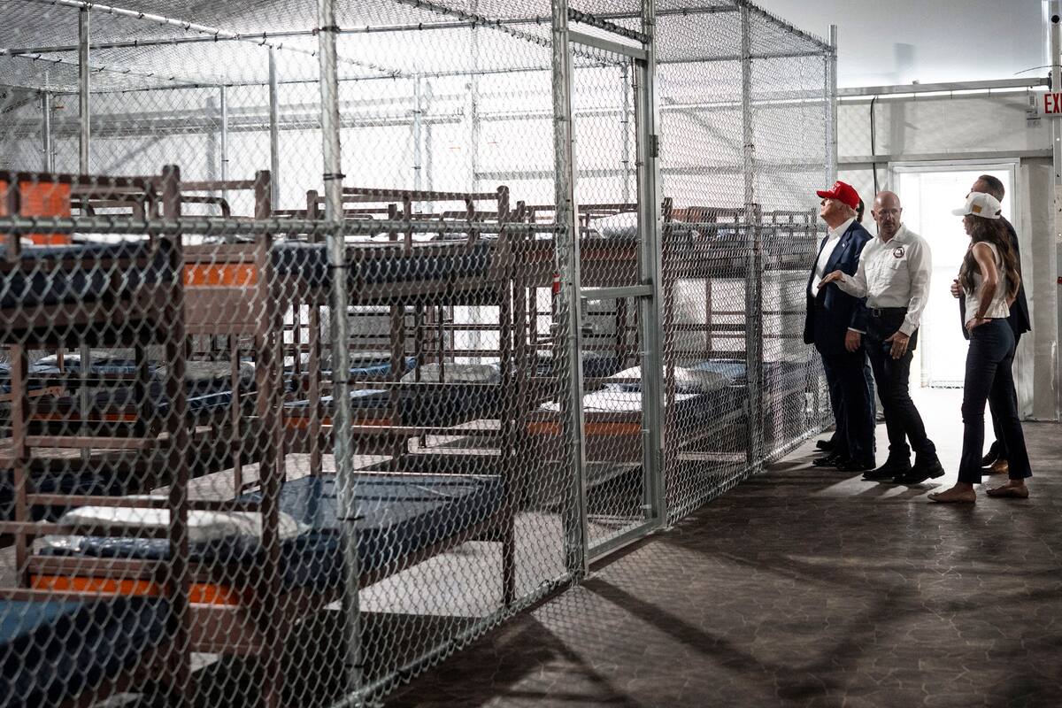 El proyecto Alligator Alcatraz en Florida demanda al menos US$245 millones, financiados con dinero de los contribuyentes y adjudicados sin licitación