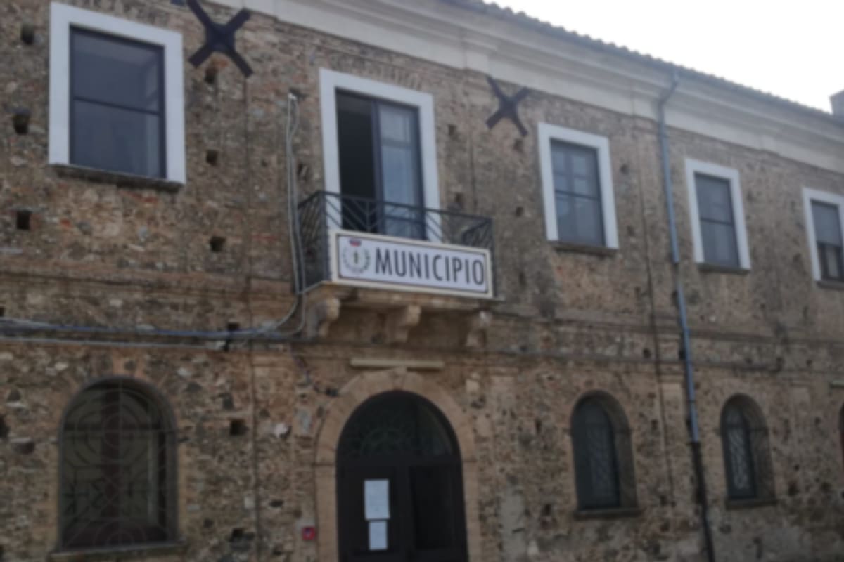 El proyecto busca repoblar Maida, una comuna de 4600 habitantes en la región calabresa de Italia