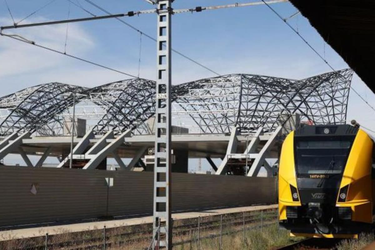 El proyecto conectará los países bálticos con la red ferroviaria europea