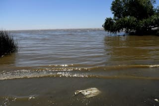 Un semáforo ambiental para determinar contaminación en ríos, arroyos y lagos: cuáles están peor y mejor