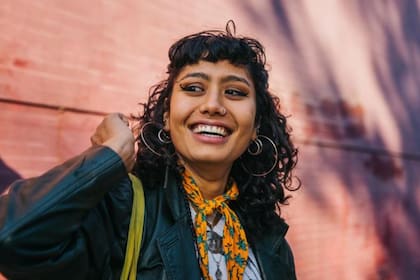 El psicólogo Ethan Kross afirma que es un "error" considerar que hay emociones "malas". Experimentamos todas las emociones por una razón, afirma.