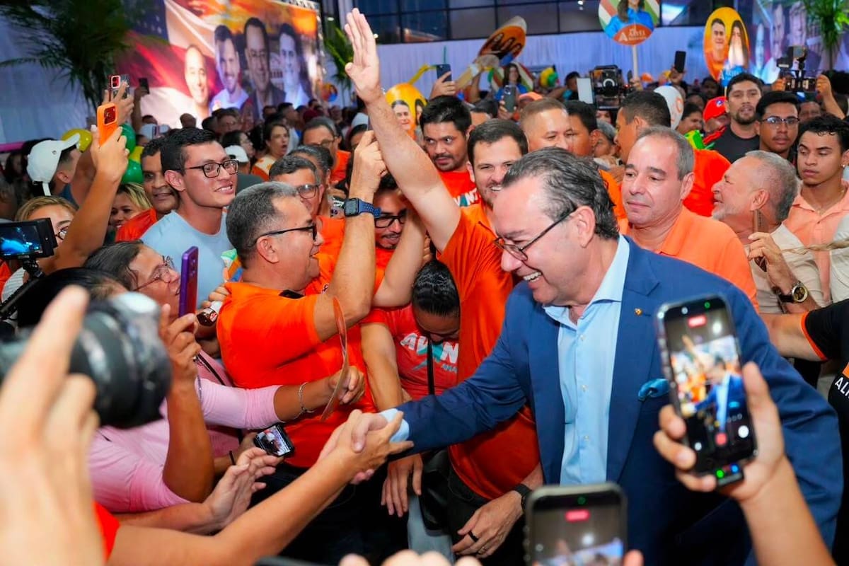 El psiquiatra y escritor Augusto Cury es candidato presidencial en Brasil