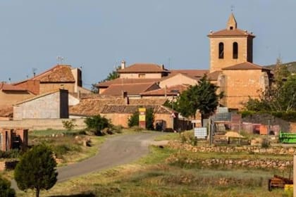 El pueblo de Arenillas en España se volvió viral en redes sociales por una propuesta imperdible para vivir allí