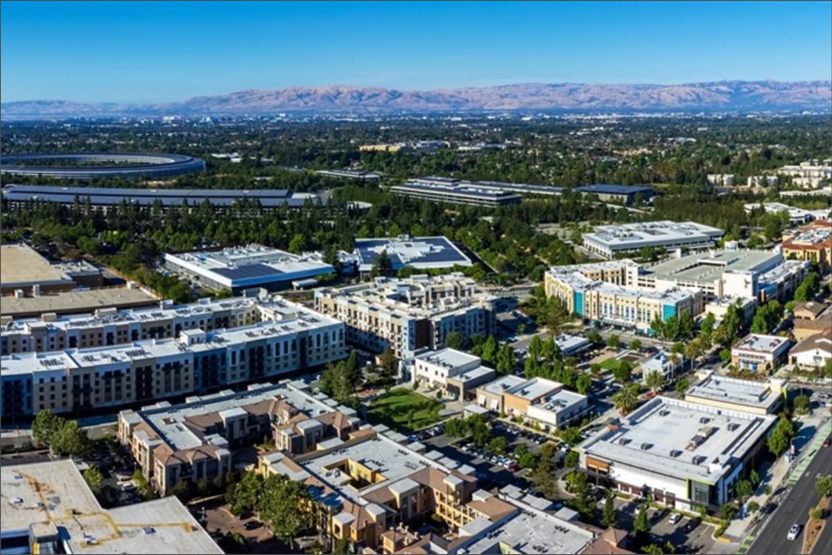 El pueblo de California a 13 minutos de San José cuenta con más de 60.000 habitantes y es hogar de empresas de alta tecnología