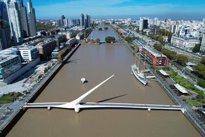 El Puente de la Mujer en Puerto Madero