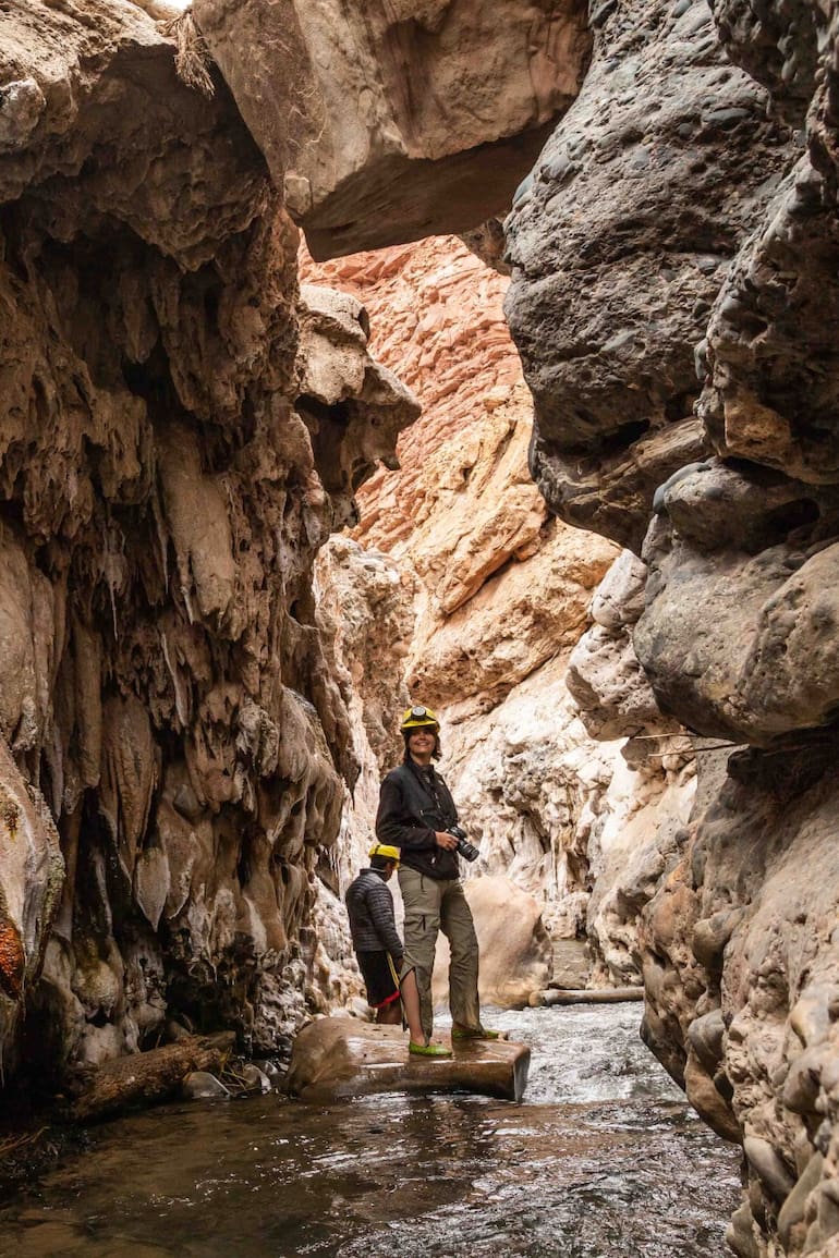 El Puente del Diablo, la extraña formación geológica de los Valles Calchaquíes.
