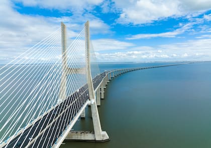 El puente Vasco de Gama es el más largo de europa