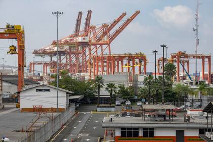 El puerto de Guayaquil, un concurrido centro del tráfico internacional de drogas en Ecuador, el 30 de mayo de 2023.