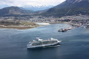 El Puerto de Ushuaia es uno de los más importantes del país debido a la cantidad de cruceros que recibe.