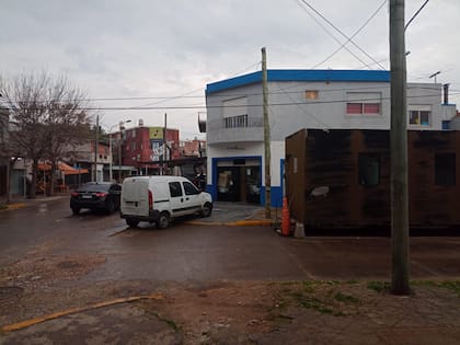 El puesto de la Gendarmería en Fuerte Apache, baleado por asaltantes