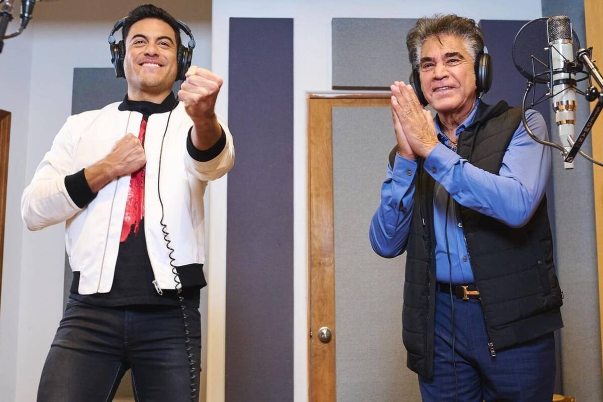 El Puma Rodríguez grabando en el estudio con Carlos Rivera