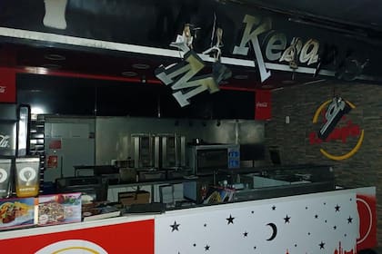 El Punta Shopping tras el incendio.