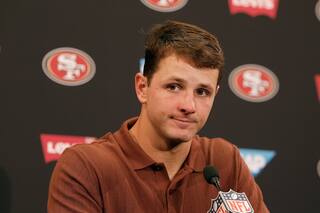 Brock Purdy busca mejores resultados ante la defensa de Seahawks esta temporada