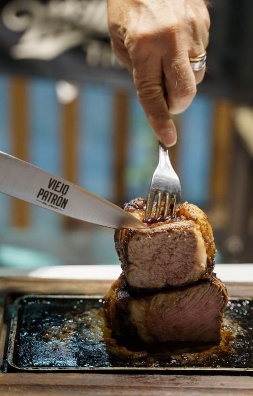 “El que viene a estos lugares quiere una carne distinta. La gente pregunta y llega cada vez con más curiosidad y conocimiento", cuenta el dueño del restaurante.