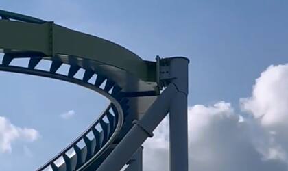 El quiebre en una de las columnas de la montaña rusa Fury325