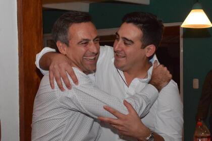 El radical Ramón Mestre celebró el triunfo en Pilar de Leopoldo Grumstrup sobre Diego Benchis, el exintendente que compitió desde prisión