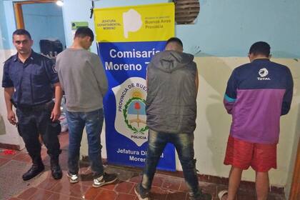 Los sospechosos fueron detenidos en Moreno después de un raid delictivo que había comenzado en Olavarría