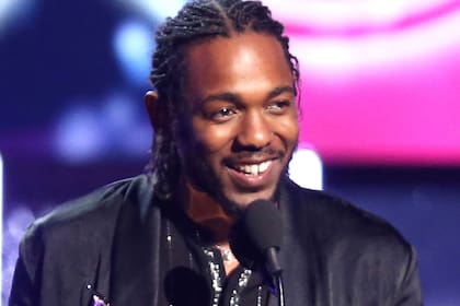 El rapero es el primer artista de música no clásica o jazz que recibe el galardón