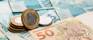 Se dispara el dólar ante el real en Brasil tras el triunfo de Lula: registró su mayor salto desde 1999
