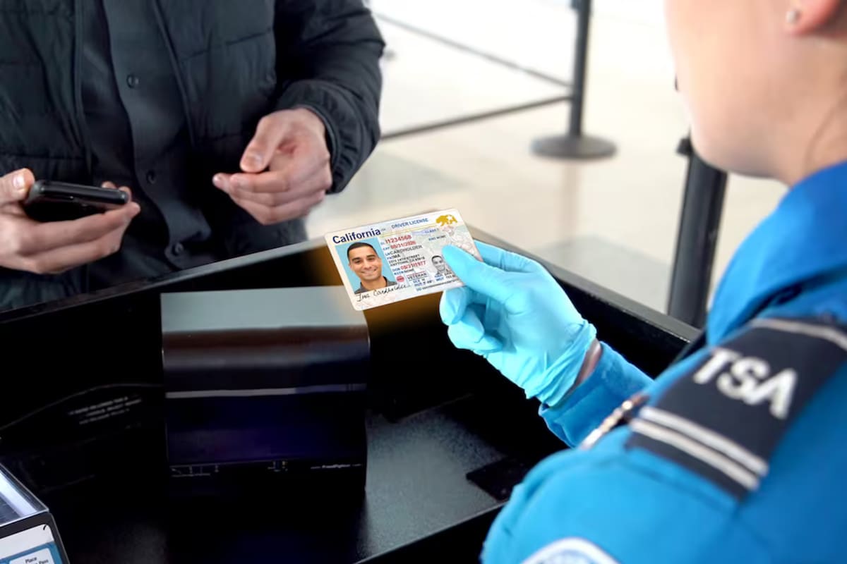 El Real ID permite acceder a determinadas instalaciones federales y abordar vuelos en EE.UU., aunque hay ciertos documentos que pueden utilizarse como reemplazo