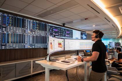 El ‘Real time intelligence center' de YPF en sus oficinas de Puerto Madero