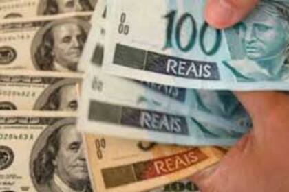 El Real volvió a caer hoy frente al dólar