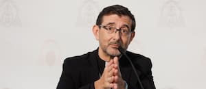 El arzobispo de Madrid habla de las diferencias entre León y Francisco y la crisis política que acorrala a Sánchez