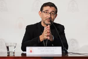 El arzobispo de Madrid habla de las diferencias entre León y Francisco, los nuevos desafíos y la crisis política en España
