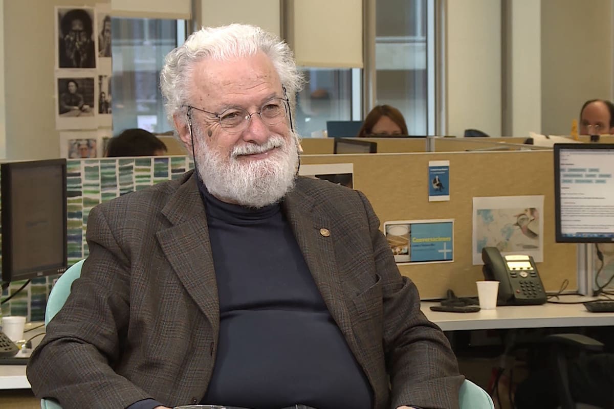 El reconocido psicopedagogo italiano considera que la cuarentena para prevenir la propagación del COVID-19 no hace más que dejar al descubierto que la escuela no funciona; pero, al mismo tiempo, es una oportunidad única para que los niños y las niñas aprendan cosas nuevas