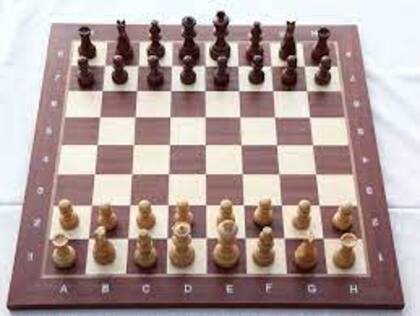 El reconocido tablero de ajedrez donde se pondrá a prueba la capacidad cognitiva para ganarle a tu contrincante