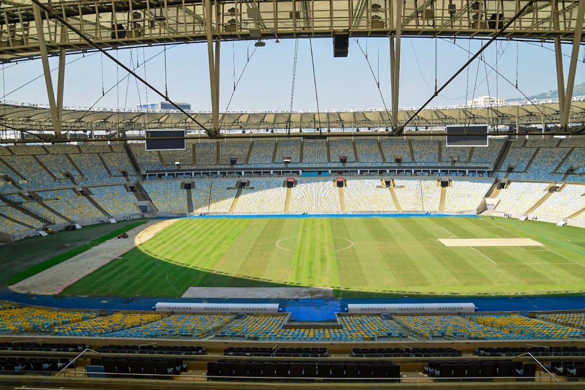 El reemplazo parcial del césped del Maracaná por uno nuevo comenzó el 24 de junio pasado, con la idea de agregar densidad al único partido de la Copa América que se jugará en el mítico escenario