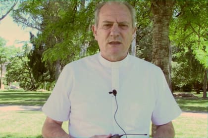 El referente de la Comisión Nacional de Pastoral Social, monseñor Jorge Lugones