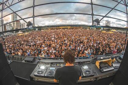 El referente nacional del género deslumbró a 13.000 personas en el Campo Argentino de Polo