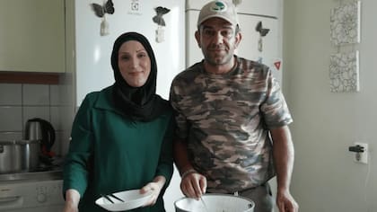 El refugiado sirio Abdulmenem Alsatouf recuerda su llegada a Suecia y la cálida bienvenida que recibió en 2015