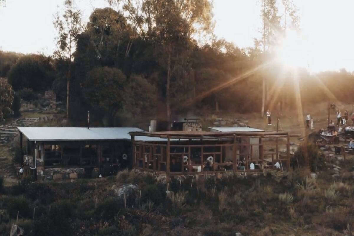 El Refugio, de Tandil, local gastronómico frecuentado por el tenista Juan Martín del Potro que fue consumido por las llamas