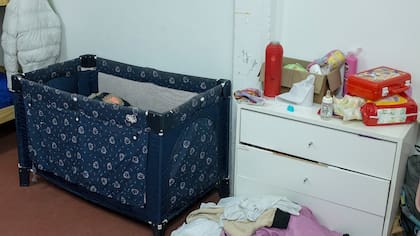 El refugio es un lugar totalmente invisibilizado. No tiene ningún cartel ni identificación