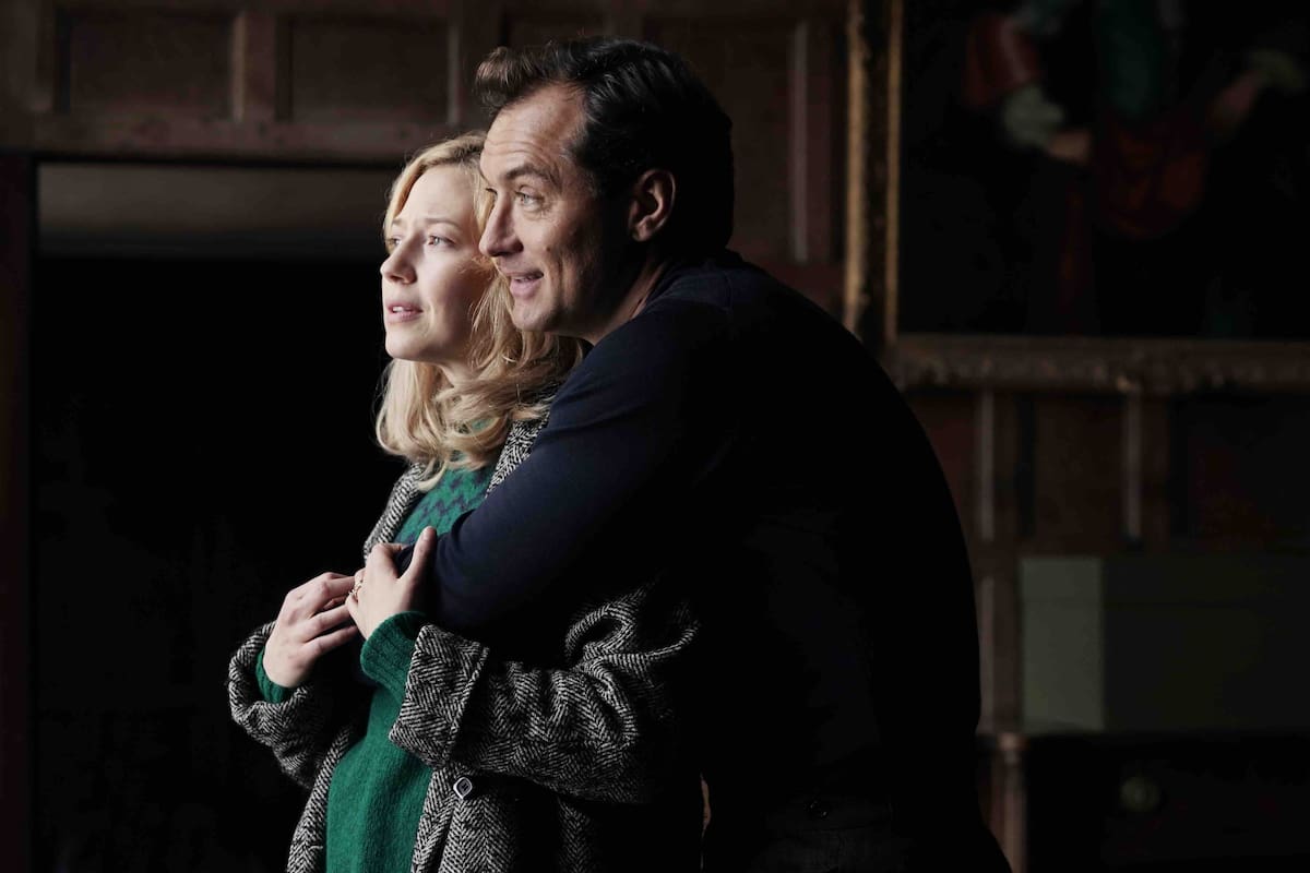 El refugio: inteligente y sagaz retrato de un mundo de imposturas repleto de grietas