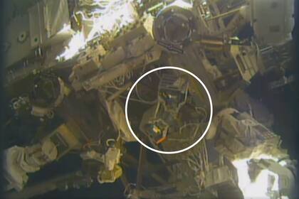 El refugio RiTS instalado en el exterior de la Estación Espacial Internacional