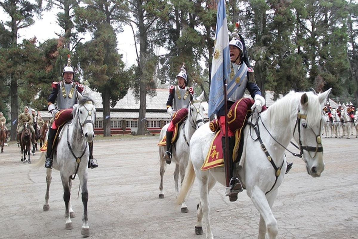 El Regimiento de caballería de exploración Número 4, Coraceros General Lavalle