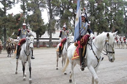 El Regimiento de caballería de exploración Número 4, Coraceros General Lavalle
