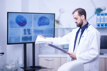El registro de la actividad cerebral mediante electrodos mostró que, cuando la elección implicaba anticipar incomodidad, aumentaba la activación del estriado ventral, una región sensible a señales de rechazo o esfuerzo "Diario El Comercio. Todos los derechos reservados."