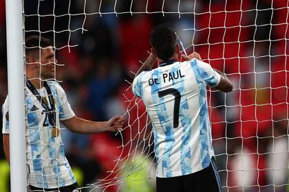 El reglamento de la FIFA mo le impediría al jugador disputar el Mundial de Qatar 2022