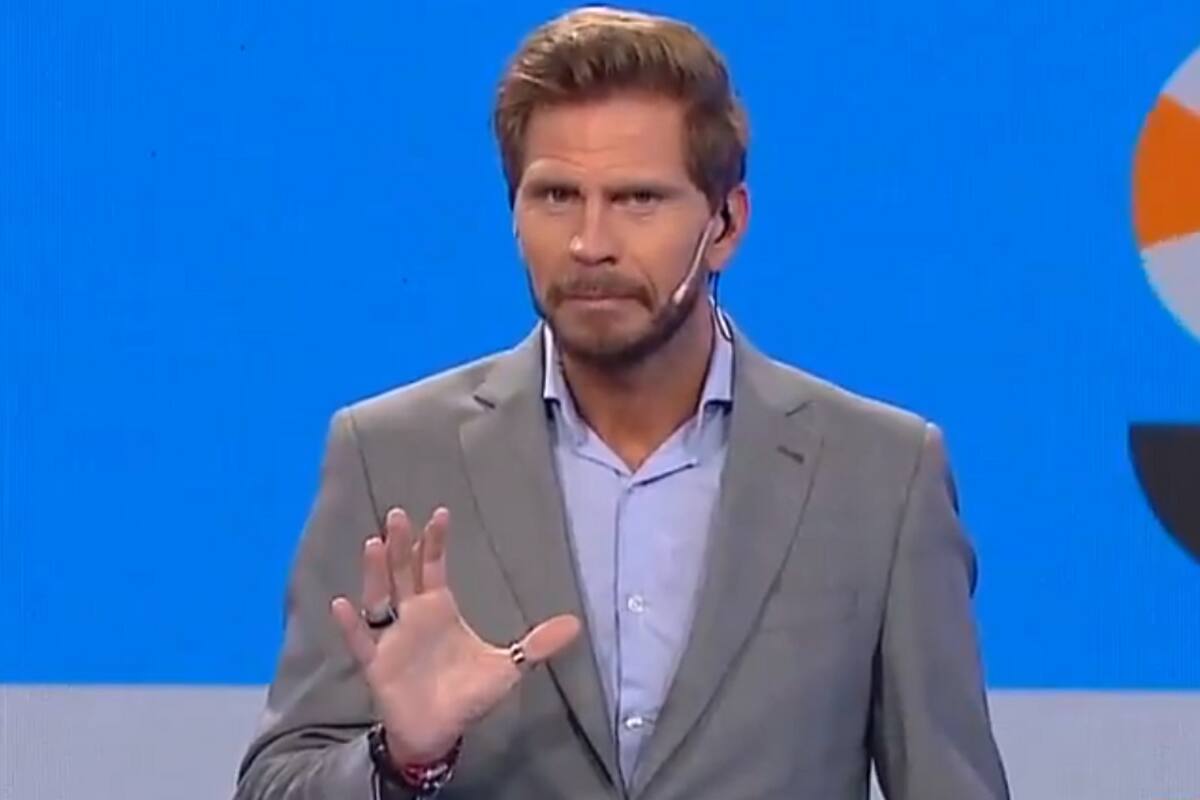 El relator de Fox Sports hizo un editorial en el que destacó el “corazón” del equipo millonario.