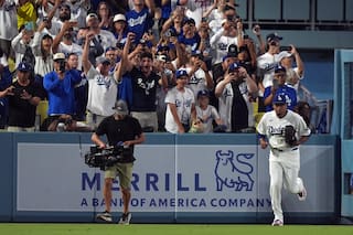 Suena la trompeta: Edwin Díaz vuelve y logra salvamento con Dodgers tras ausencia de 85 juegos