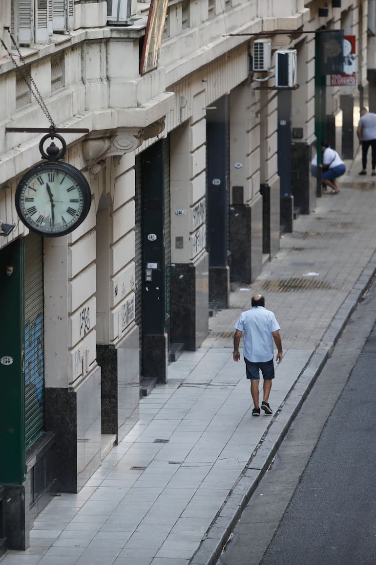 El reloj fue el puntapié de la puesta en valor del pasaje