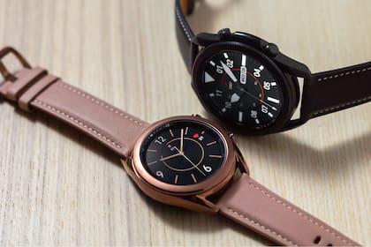 El reloj inteligente Galaxy Watch3 está disponible en cajas de 41 y 45 mm