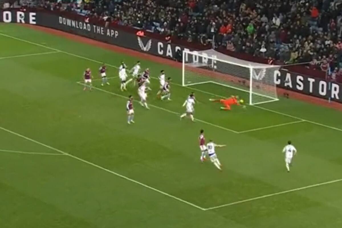 El remate de Campbell ya sorprendió a Olsen, que cubrió mal el primer palo y nada pudo hacer para evitar el 1-2