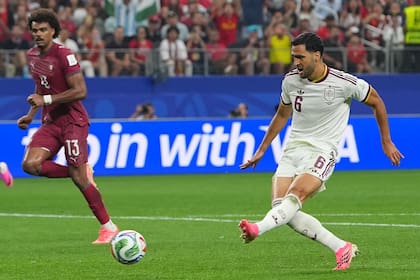 El remate de zurda de Merino será el gol del triunfo de España