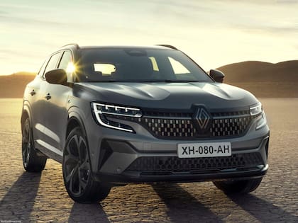El Renault Austral entrada de gama cuesta £34,695 en Inglaterra