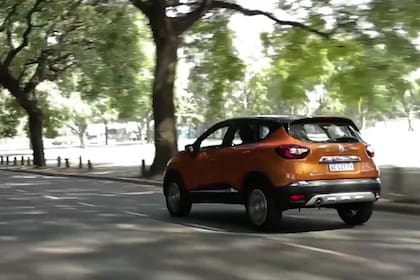 El Renault Captur ya no llega al mercado local